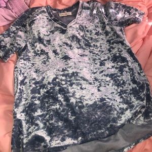 T shirt like material  short sleeve top